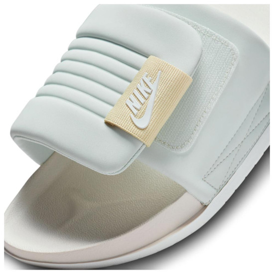 Nike Offcourt Adjust Slides Nike Offcourt Adjust Slides